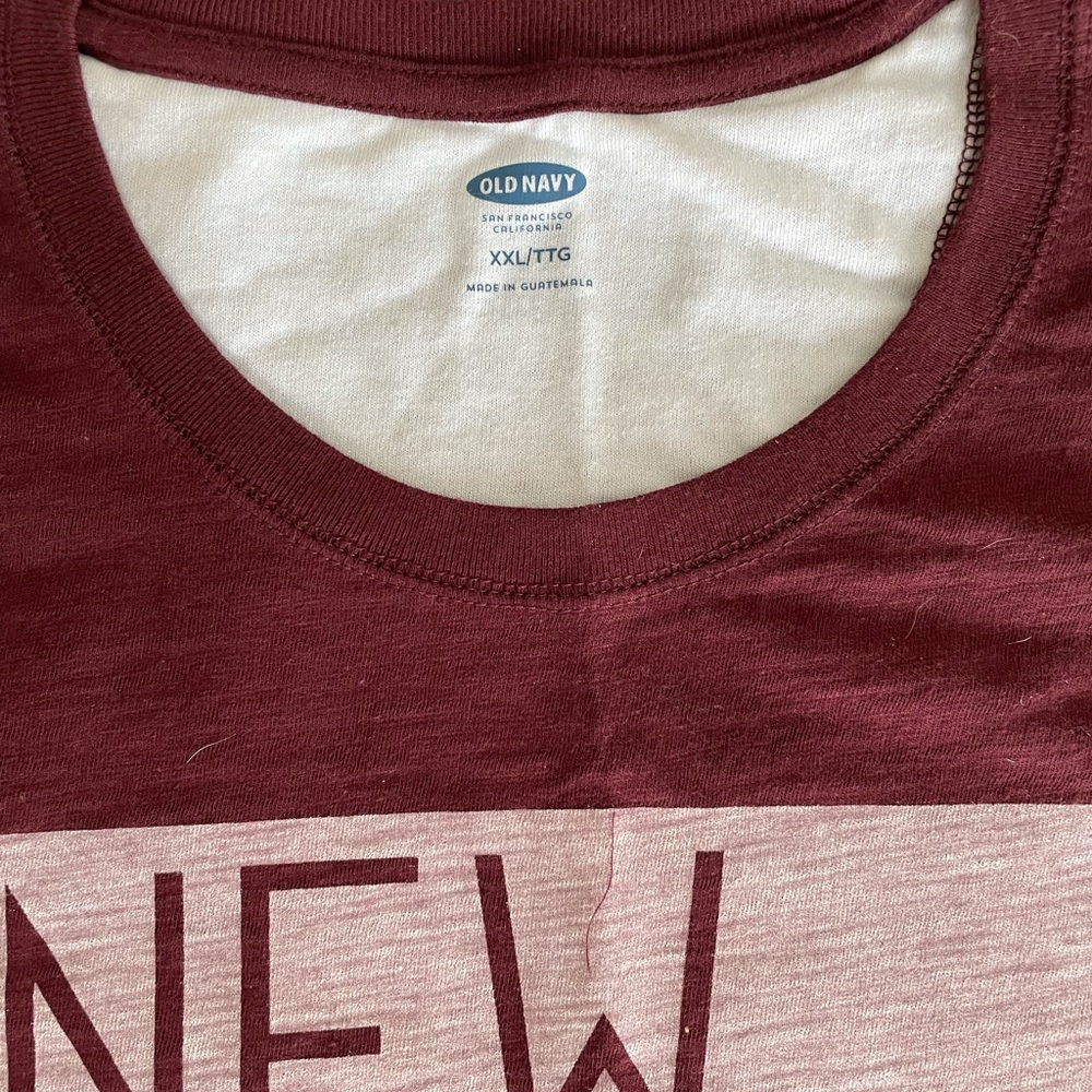 Old Navy Men’s Tee Size XXL